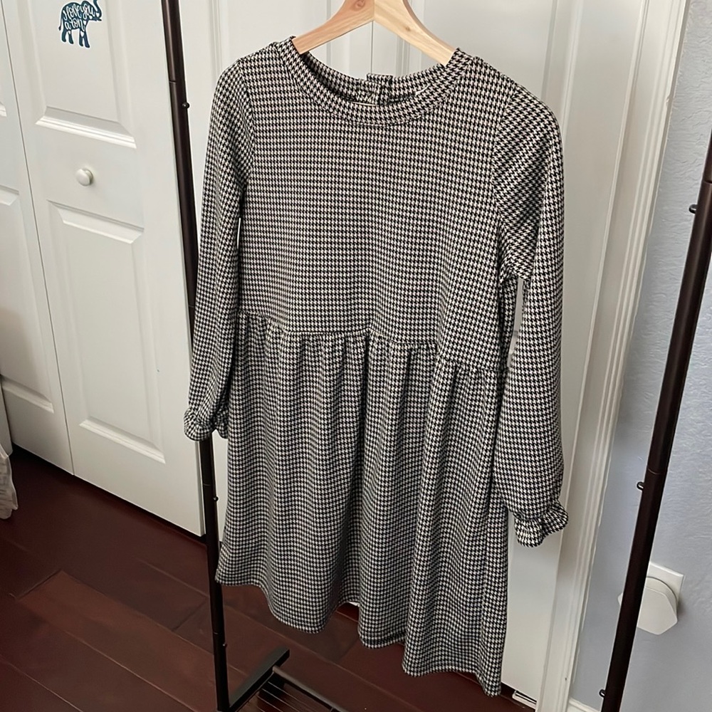 Lift petite size small print sleeve dress loose fit.